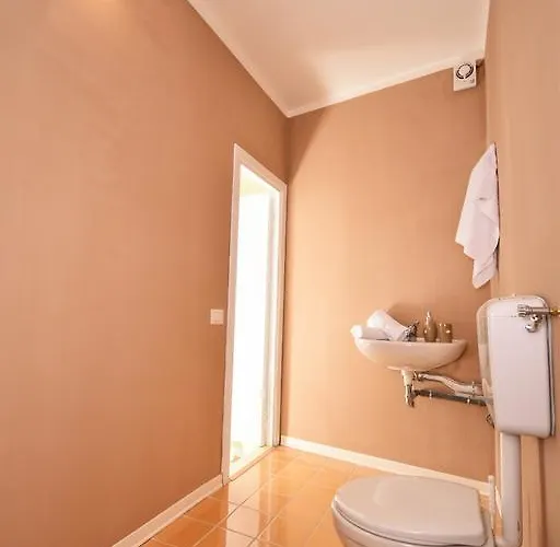 Domus Regia Гостьовий будинок 3*