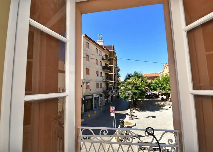 Гостьовий будинок Domus Regia