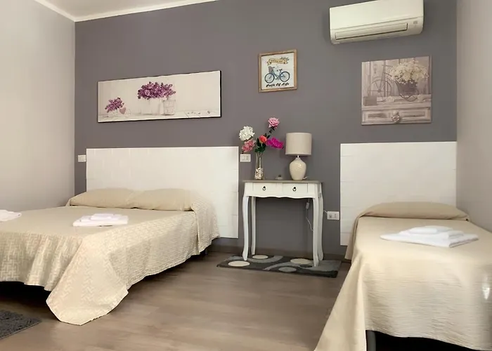 Гостьовий будинок Domus Regia